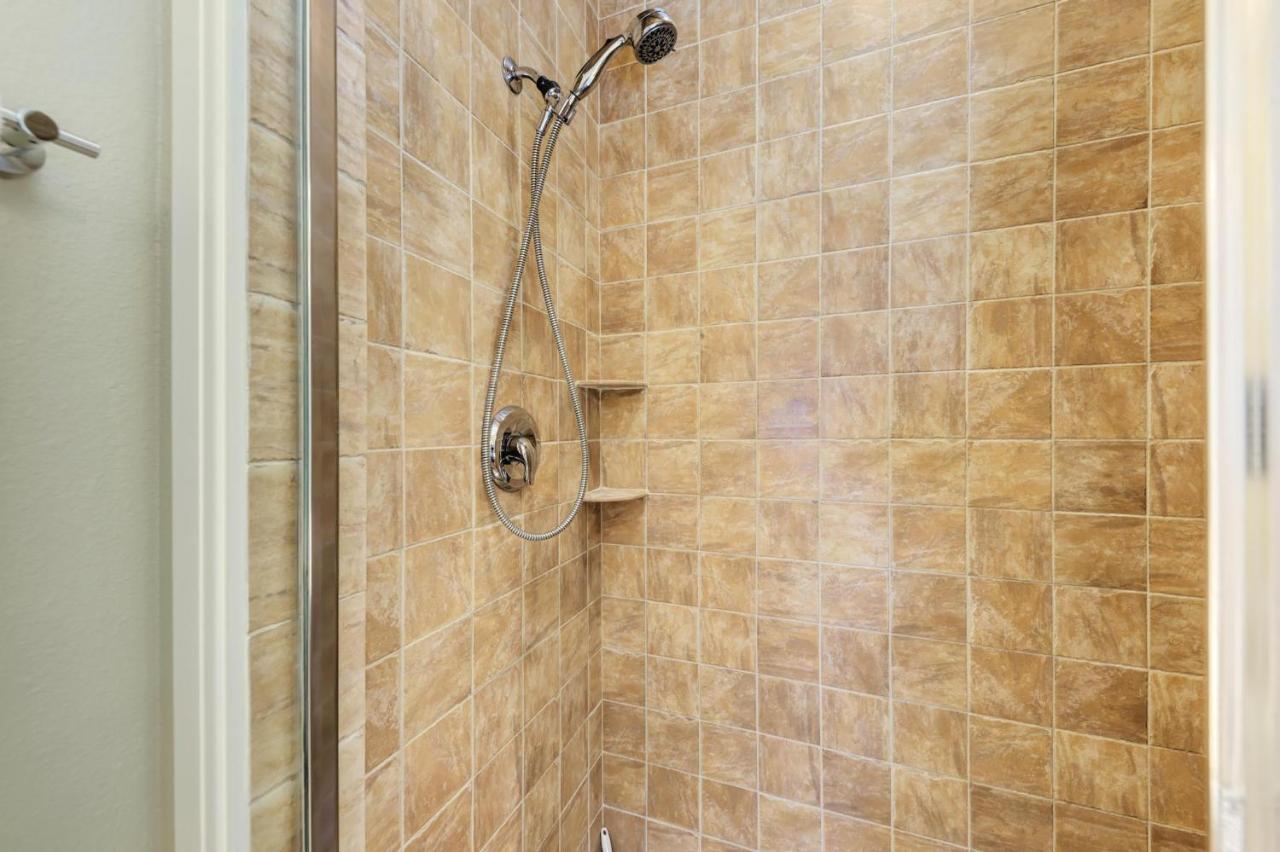 Bradenton Beach Club Bliss-3 Bedroom-2 Bathroom Condo-2 Pools-Hottub-Private Beach Access Exterior photo